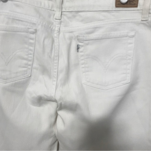 Levi’s Women’s 515 Bootcut Women Jeans Size 10 Medium 99% Cotton 1% Spandex - Picture 4 of 9